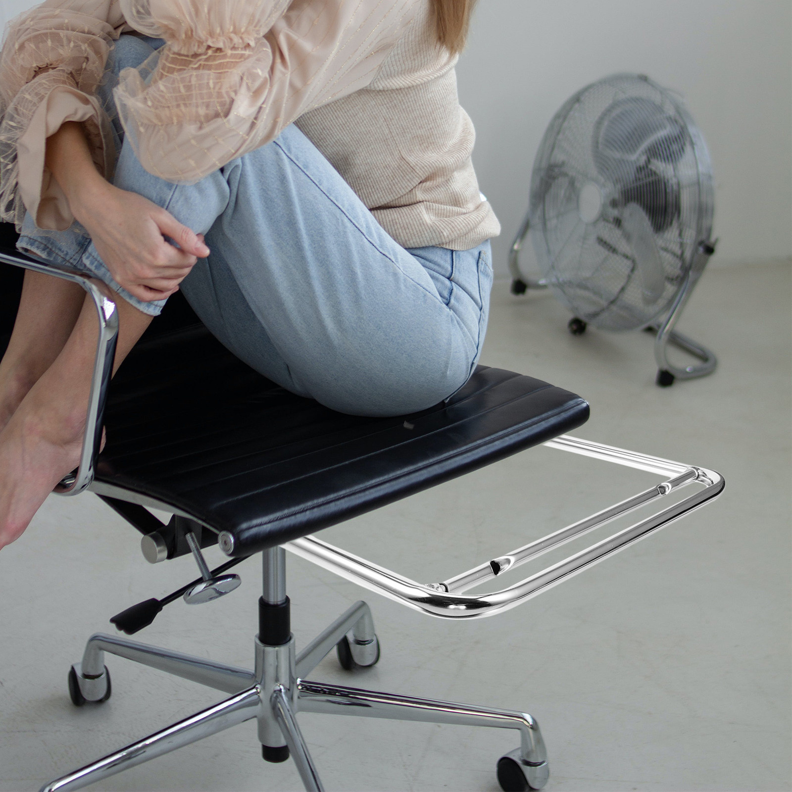 Poggiapiedi in acciaio inossid - Footrest Under Desk recensione e prezzo